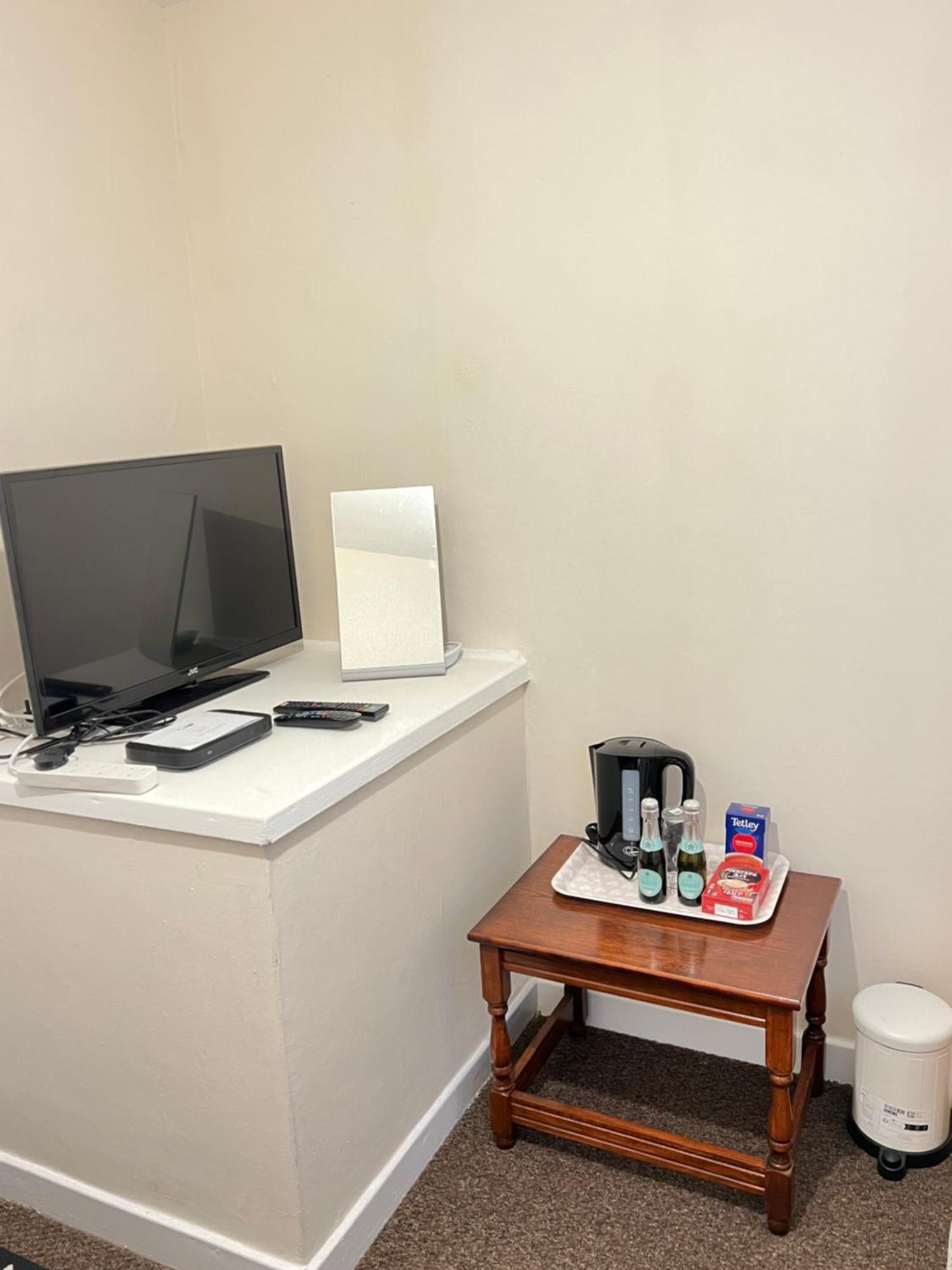 Solitaire Homestay *